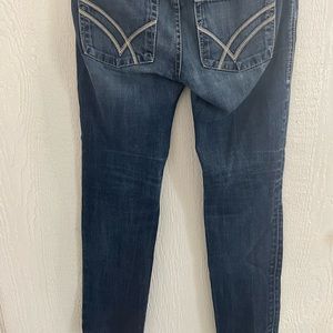 William Rast, size 27, style Jerri ultraskinny, medium blue for 5’5” women
